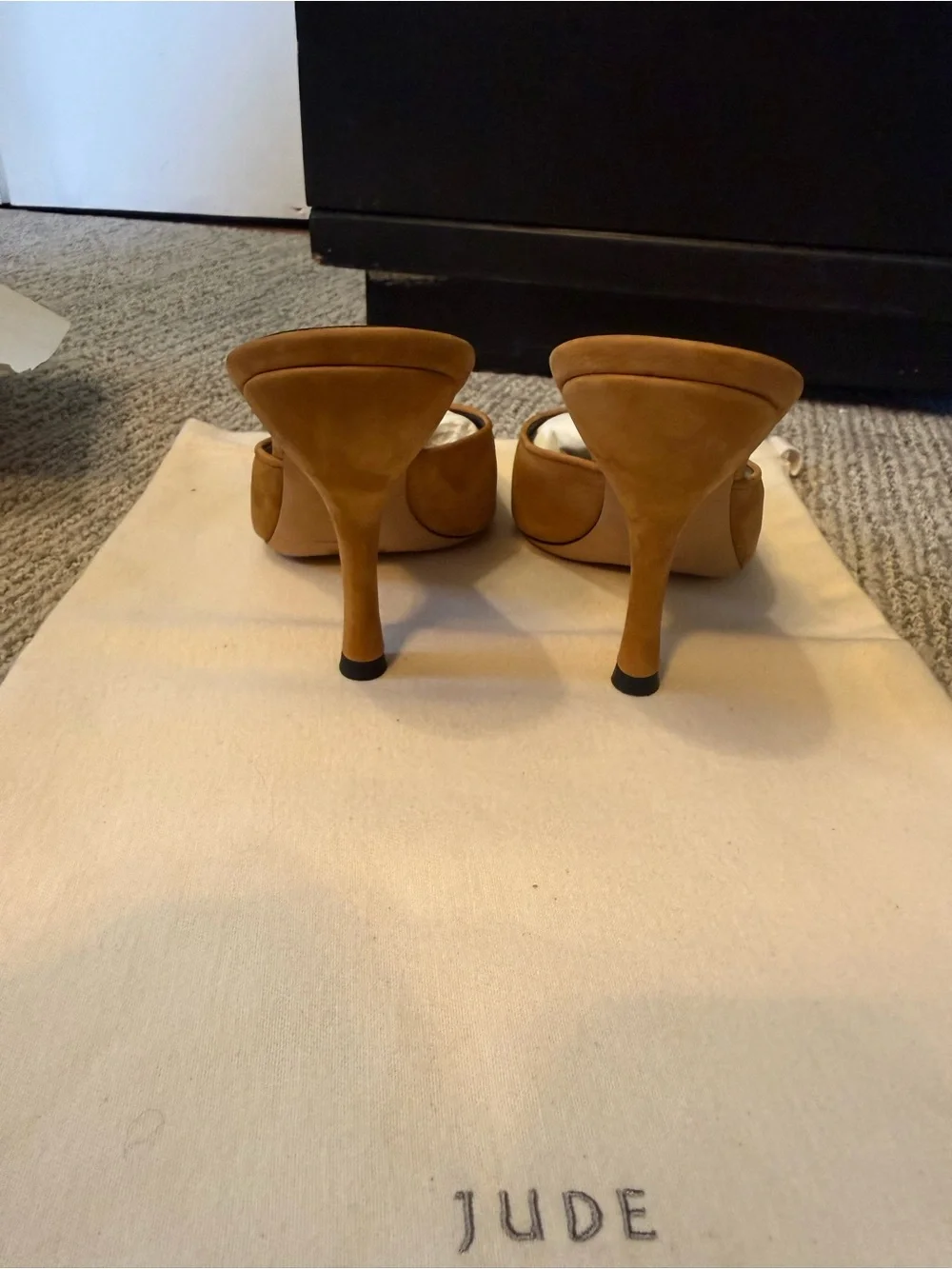 JUDE date suede mules - Picture 6 of 11